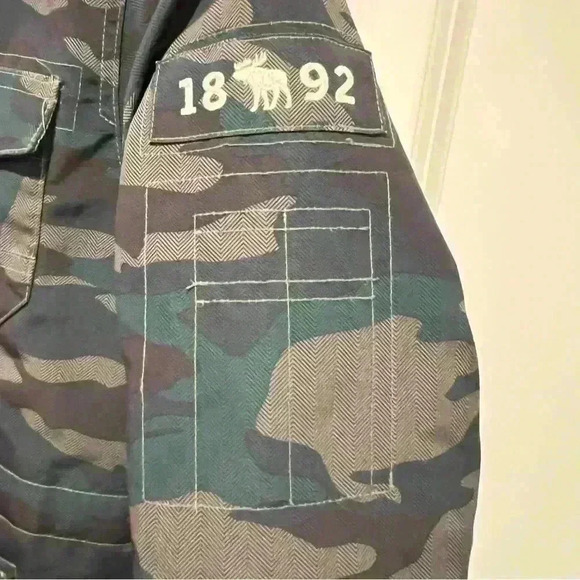 Abercrombie Kids lined Camo Jacket Size 11/12 - Picture 5 of 12